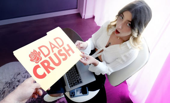 Анальный секс с Шанель Камрин поддерживает сексуальное здоровье ее отчима