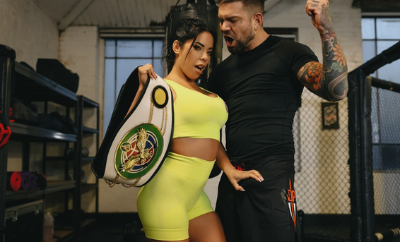 Сексуальная звезда ММА (эпизод 4) - Победный секс с тренером